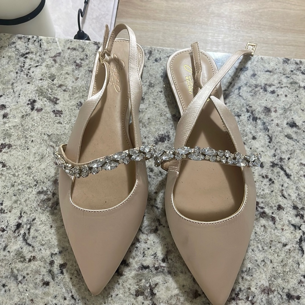 Jewel by Badgley Mischka flats